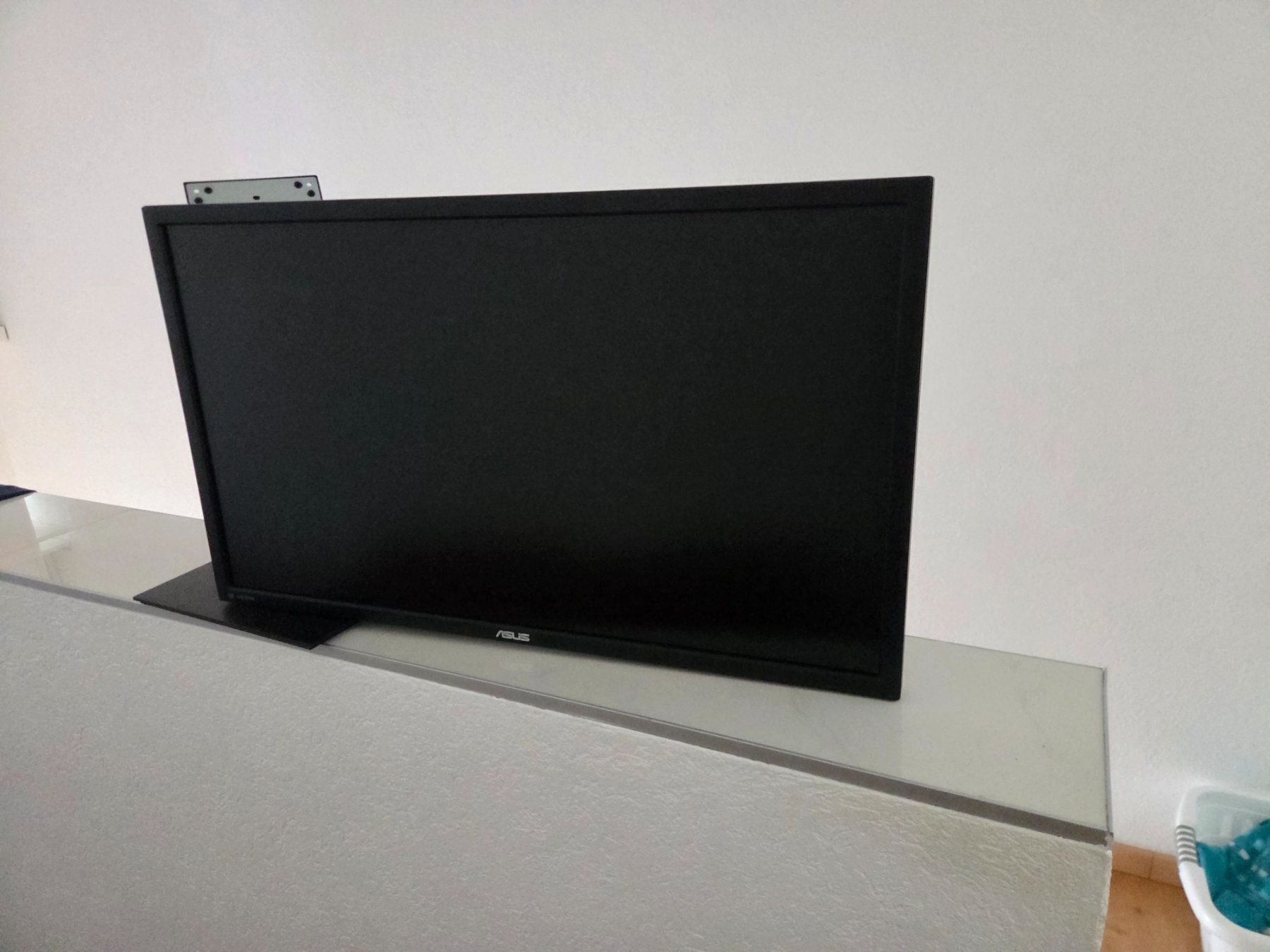 Asus Ecrans: Asus Bildschirm – D'occasion à Herisau par mischa30