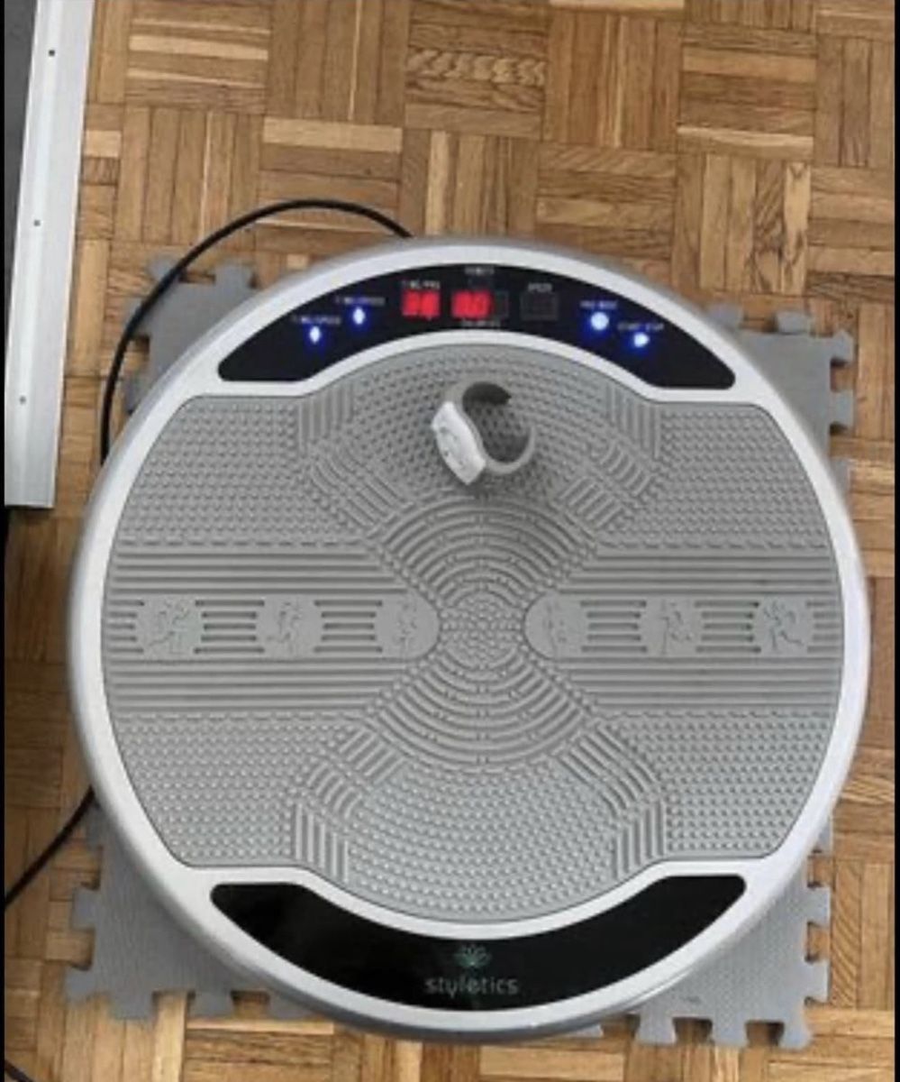 Hometrainer: Vibroplatte – Gebraucht aus Spreitenbach von nikix94 3
