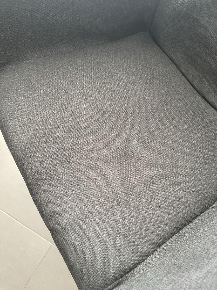 Stühle: 8 Essstühle Anthrazit/Grau – Gebraucht aus Rheinfelden von gentiib 2