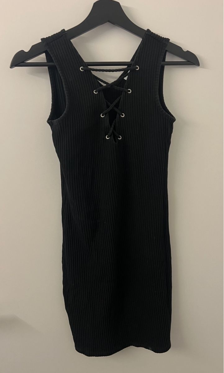 Only Vestiti: Rib lace up short dress – Usato da Niederbipp venduto da closetbynessa