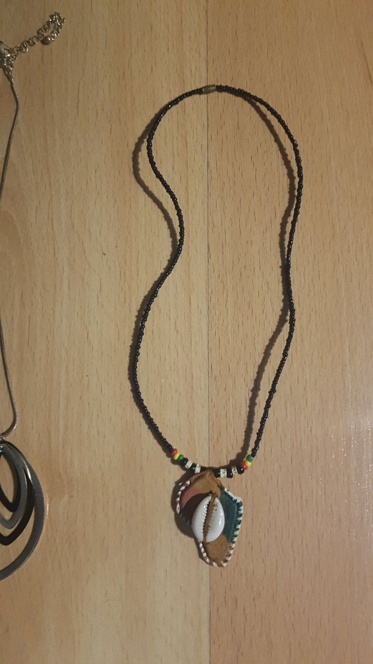 Autres bijoux: 8-Teile Set Kolliers – D'occasion à Schöfflisdorf par CrRG21 3