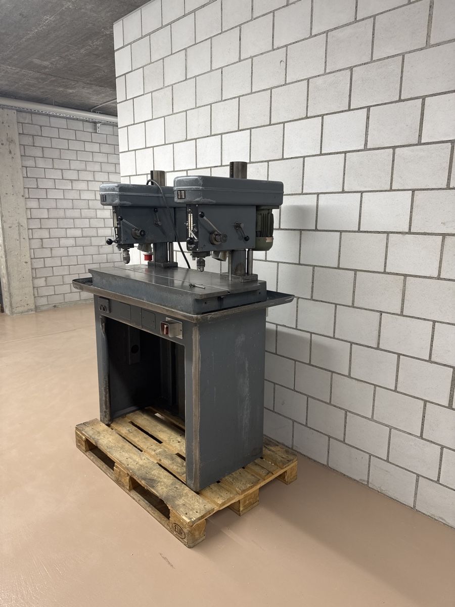 Aciera Tutte le macchine: Perceuse - Taraudeuse Aciera T10 – Usato da Aarberg venduto da SNMachines 2