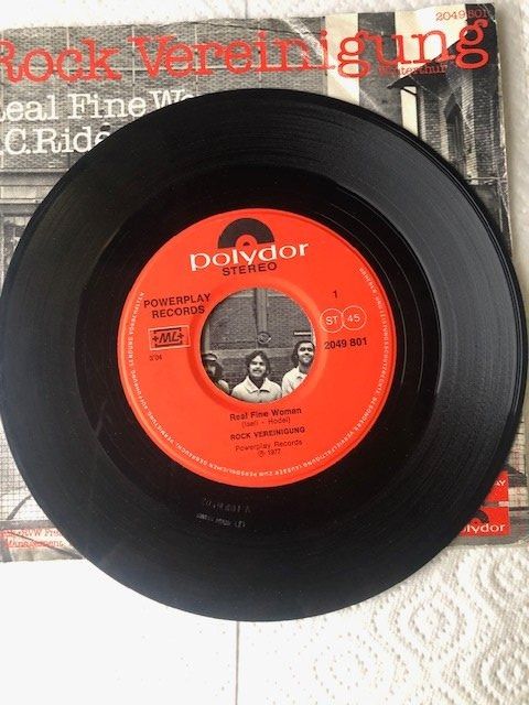 Schallplatten: Rock Vereinigung Winterthur – Gebraucht aus Aarwangen von Jukebox3 4