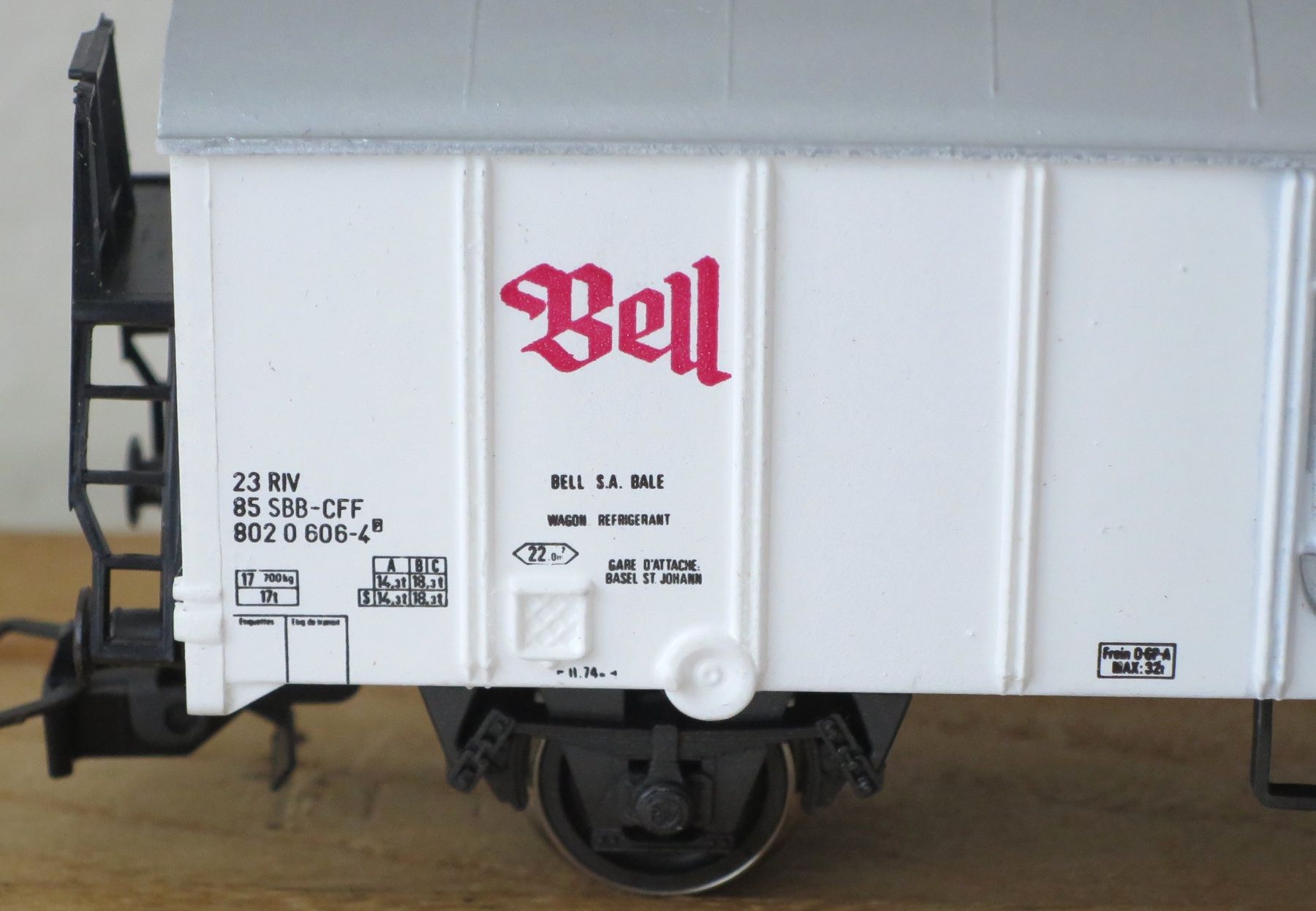 Rivarossi Modellini di ferrovie: RIVAROSSI 2432 SBB CFF FRIGO BELL – Usato da Gland venduto da FRtrains 1