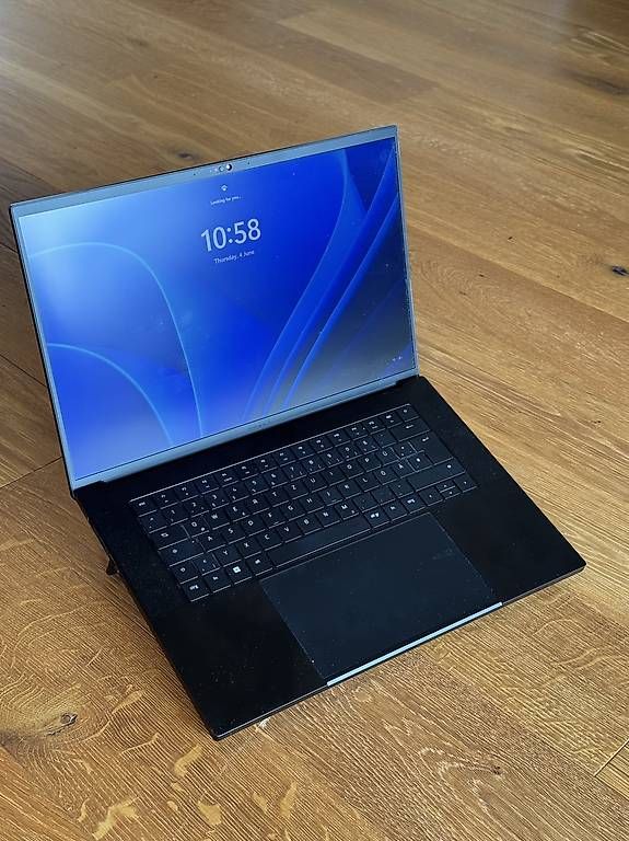 Razer Notebooks: Razer Blade 16 mit RTX 4090 (Mieten oder Kaufen auf Tutti) – Gebraucht aus Herzogenbuchsee von Zapilosotonograf 1