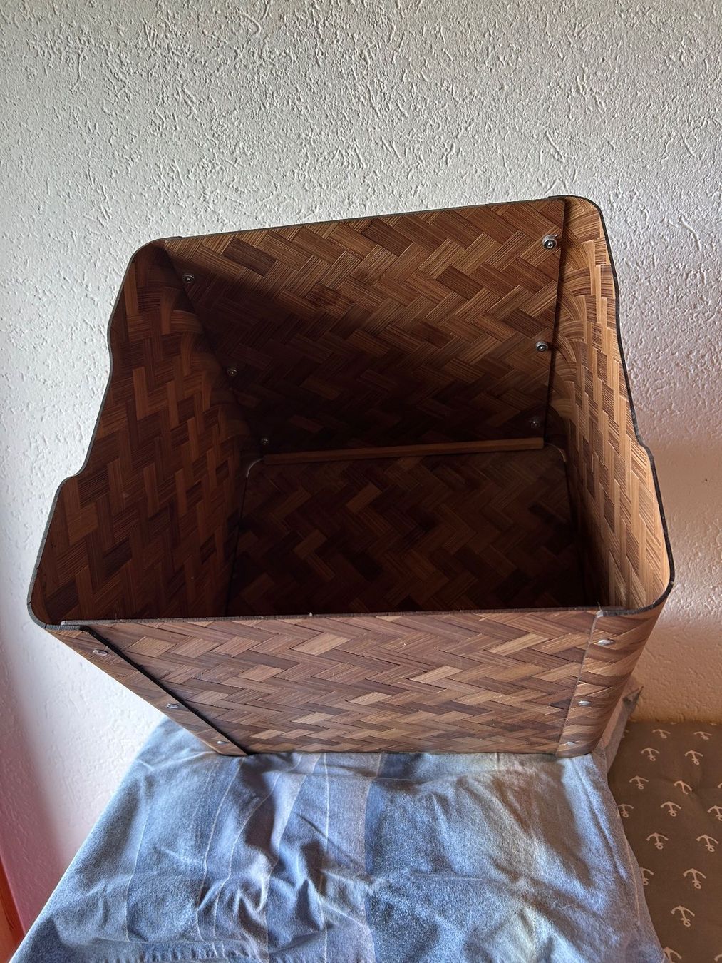 Casse di trasporto: Ikea Kallax Einsatz Box Bullig – Usato da Lufingen venduto da climbingfan 1