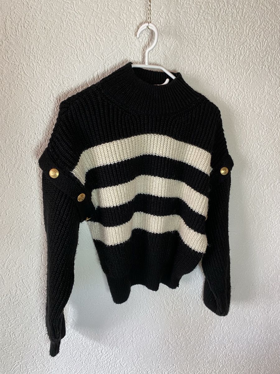 Mango Maglioni & Felpe: Pullover mit Golddetails von Mango – Usato da Emmen venduto da Linda-Bachmann