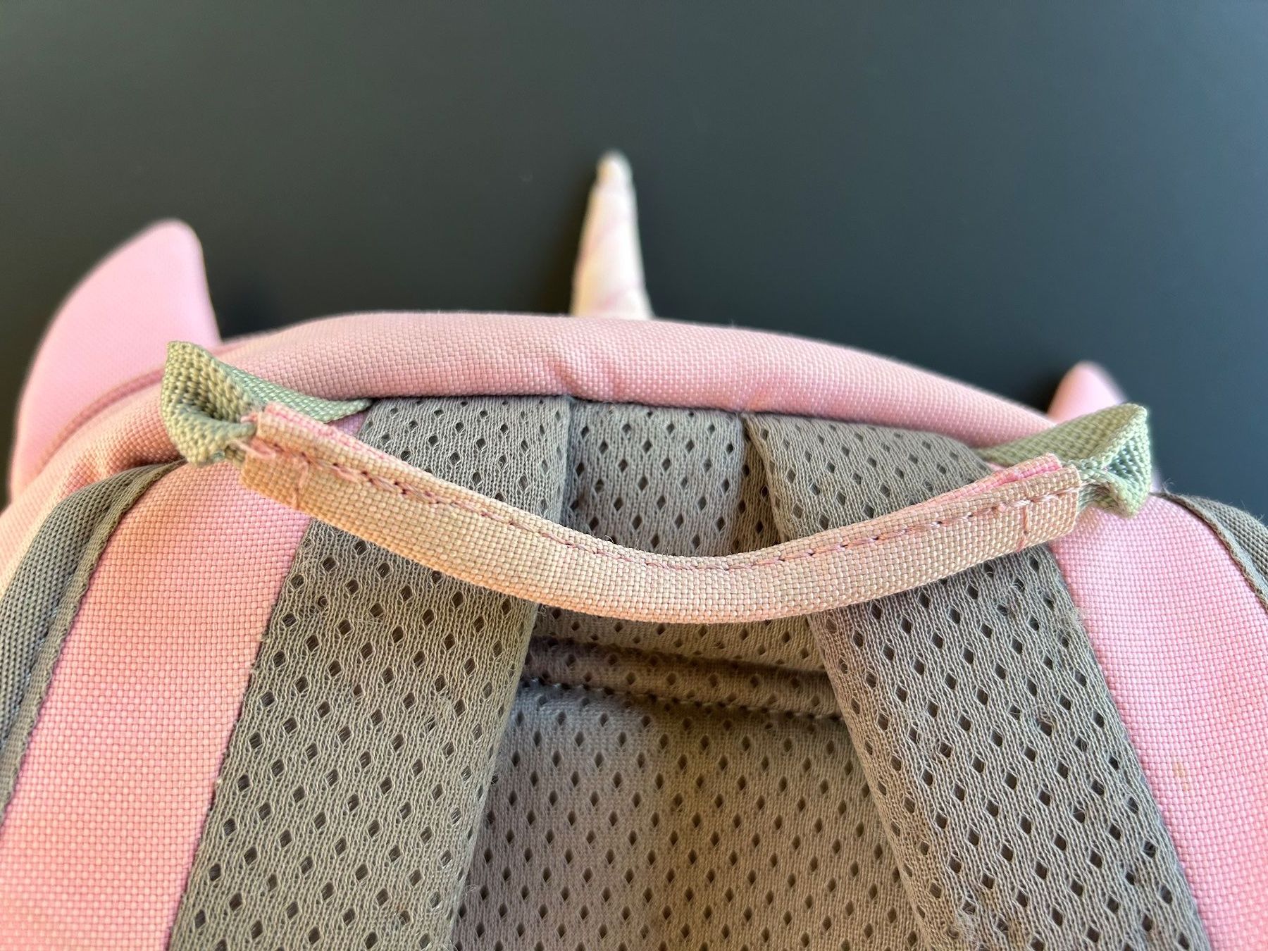 Affenzahn Borse & Zaini: Affenzahn Grosser Freund Einhorn Rucksack – Usato da Kirchdorf AG venduto da ColorPurple 4