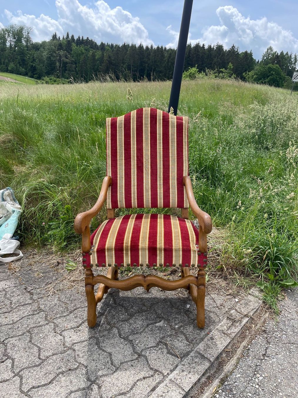 Poltrone: Antiq Sessel – Usato da Roggwil BE venduto da Viking72