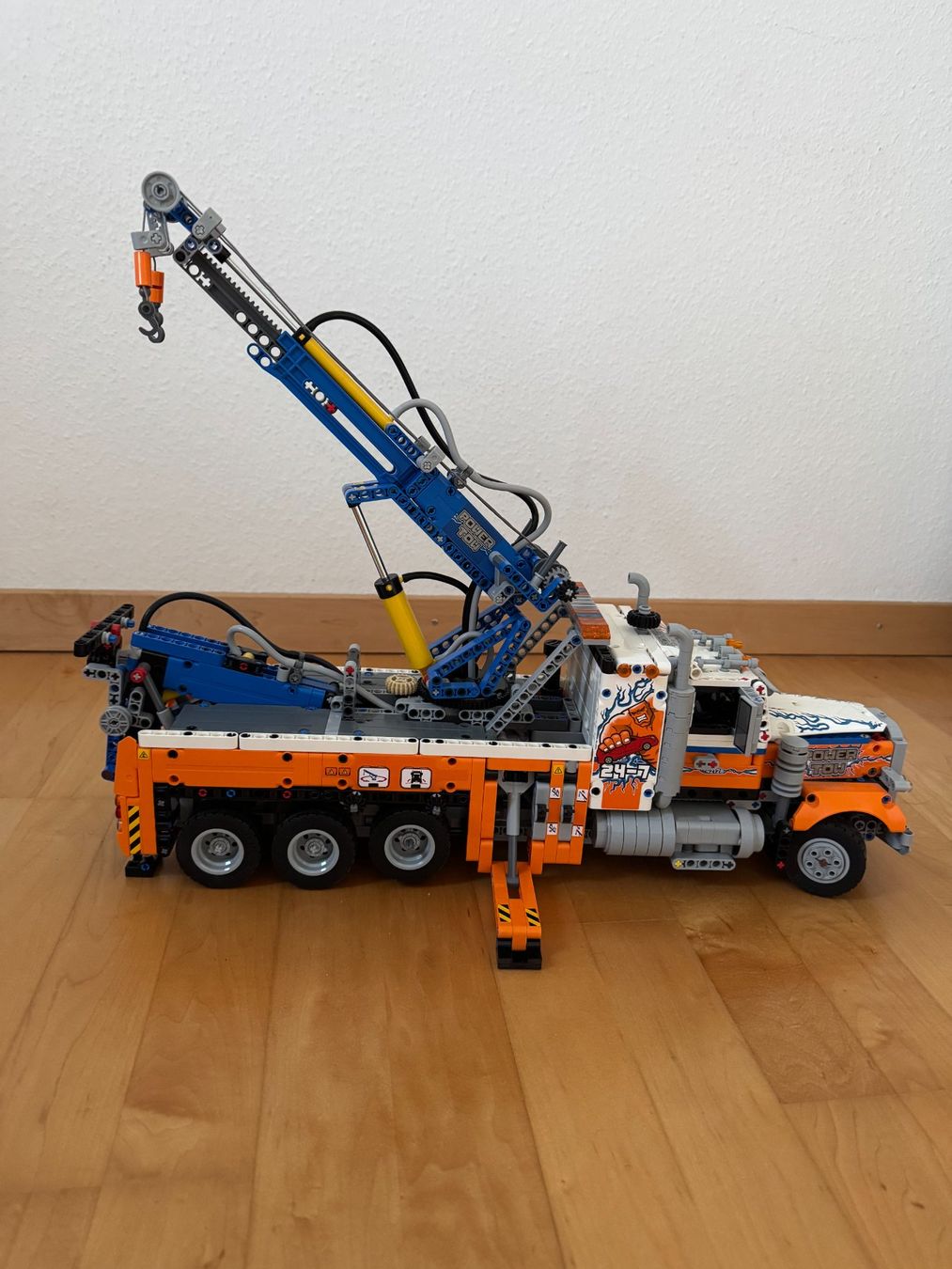 Lego Kit di costruzioni: LEGO Technic 42128 Schwerlast-Abschleppwagen – Usato da Nänikon venduto da 8610pb 4