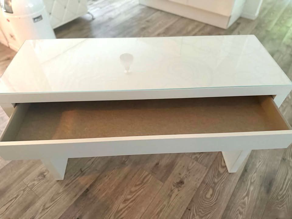 Tavoli da trucco: Schminktich Tisch weiss – Usato da Bern venduto da MIR-IAM 1