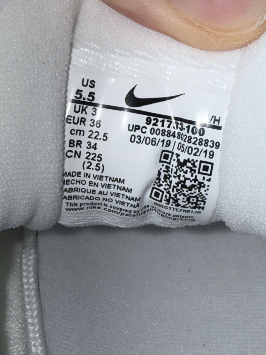 Nike Damenschuhe: Nike Air Max 97 'Triple White' – Neu (gemäss Beschreibung) aus Schübelbach von Coopers6 4