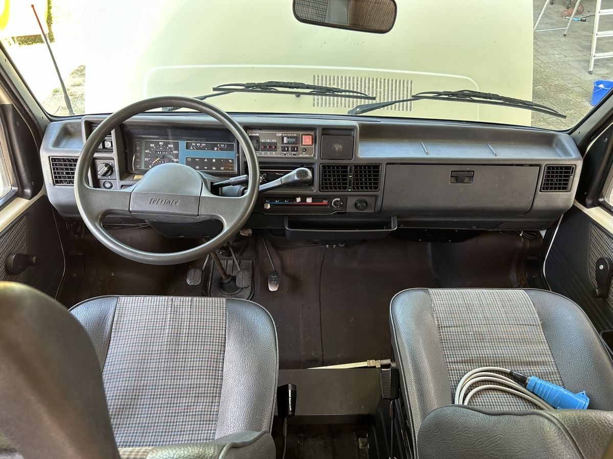 Fiat Veicoli da campeggio: Fiat Ducato Wohnmobil/Camper – Usato da Dürrenäsch venduto da MaKe3 5