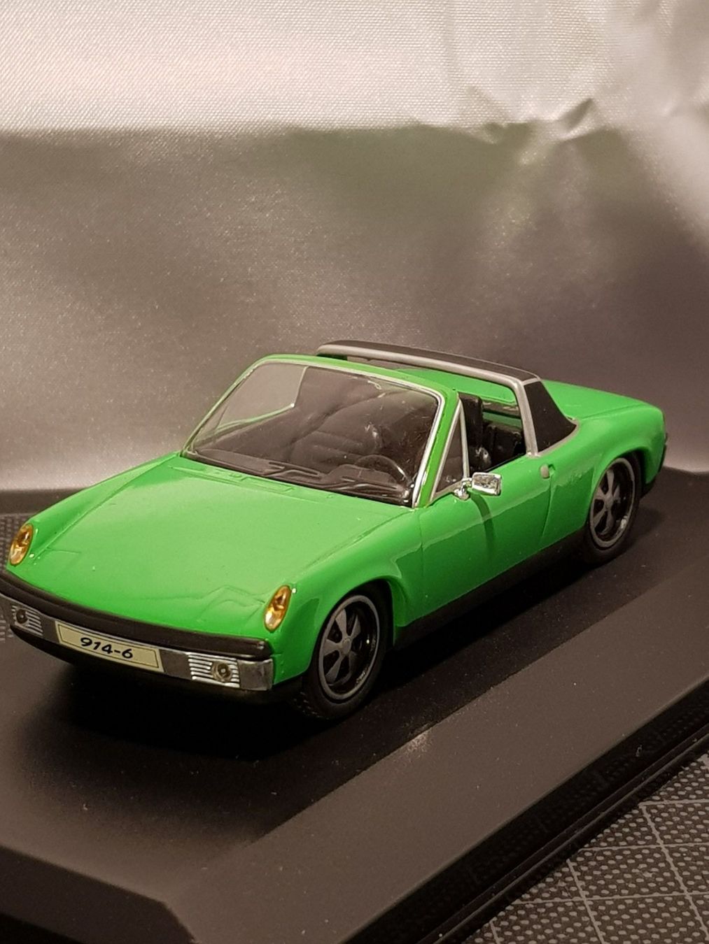 Porsche Modellini d'auto: Porsche 914-6 1970 – Nuovo e nell'imballaggio originale da Chézard-St-Martin venduto da AlPat-Collections