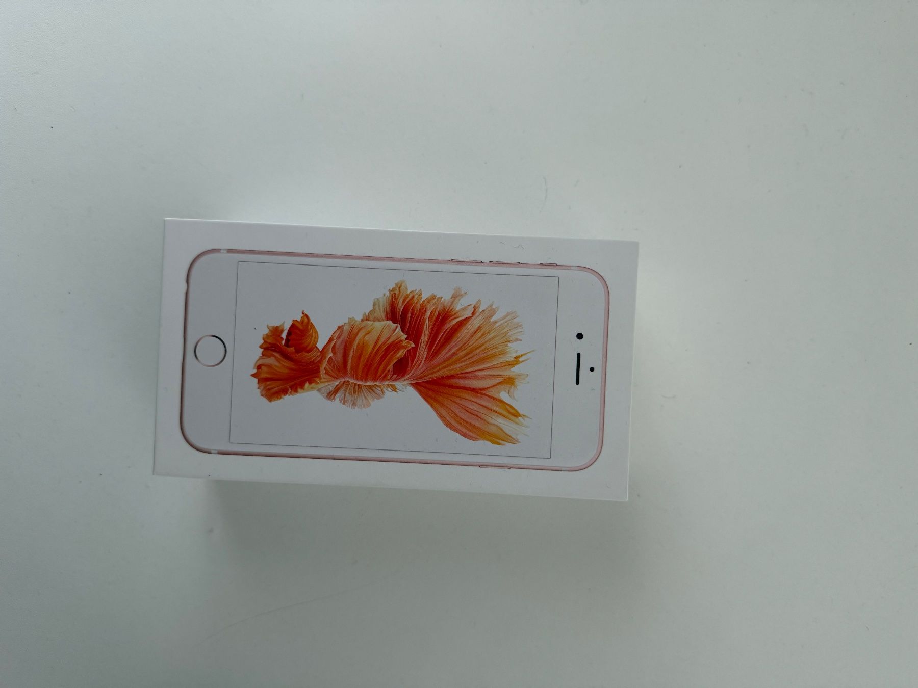 Apple Telefoni cellulari / Smartphones: iPhone 6S Roségold - 64 GB – Usato da Kirchdorf AG venduto da mai_d6dk