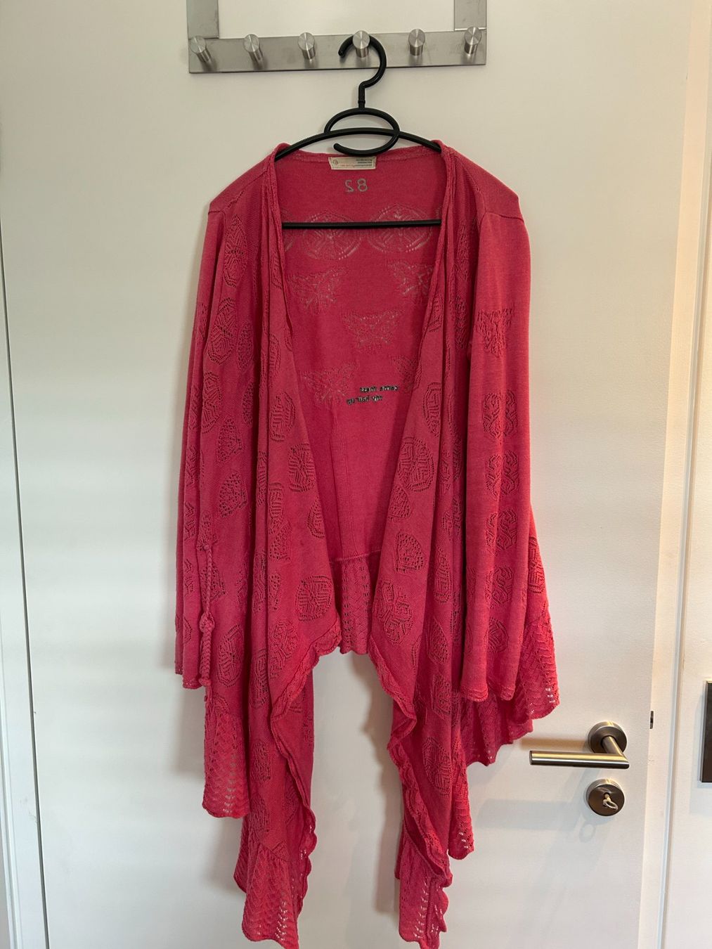Odd Molly Giacche: Wunderschöner ODD MOLLY Cardigan - Grösse 3 – Usato da Jona venduto da Kleider-Fee