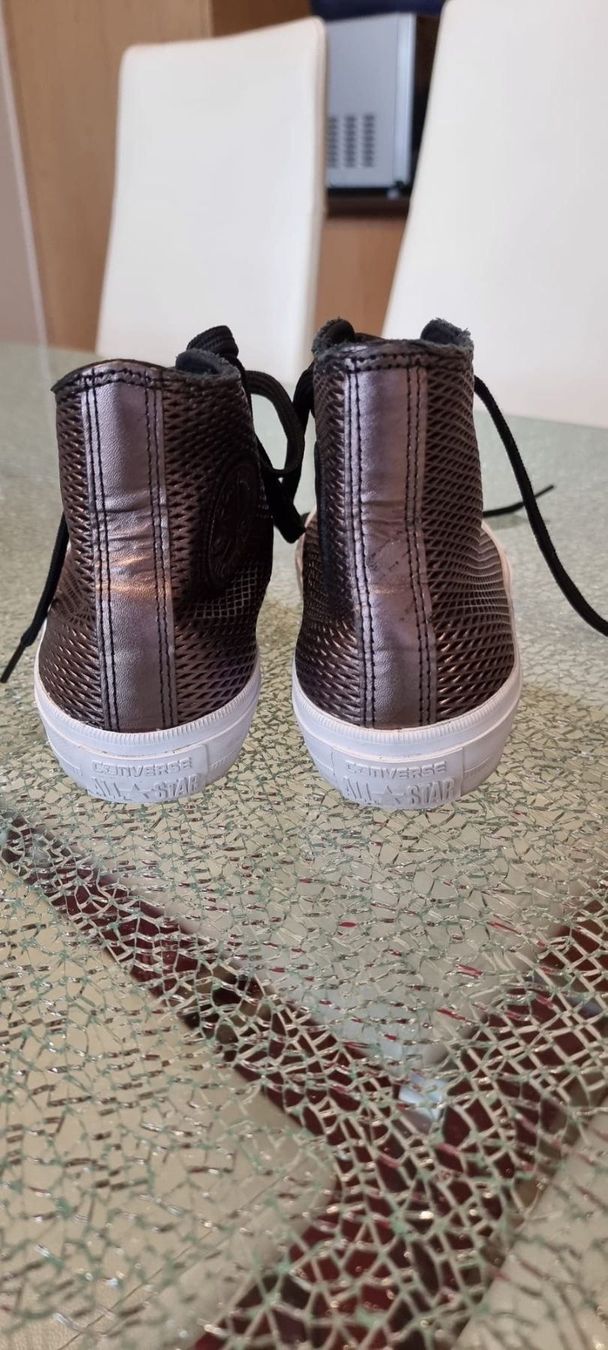 Converse Damenschuhe: Converse Gr. 37.5 – Gebraucht aus Luzern von Reni025 9
