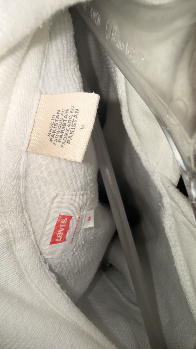 Levi's Maglioni & Felpe: Levi's Kapuzenpullover – Nuovo (secondo la descrizione) da Untersiggenthal venduto da capodanilo6 2