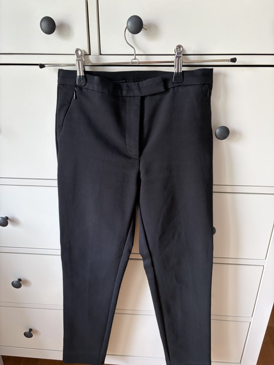 Cos Pantaloni: COS black trousers - size 34 – Usato da Zug venduto da digalvao