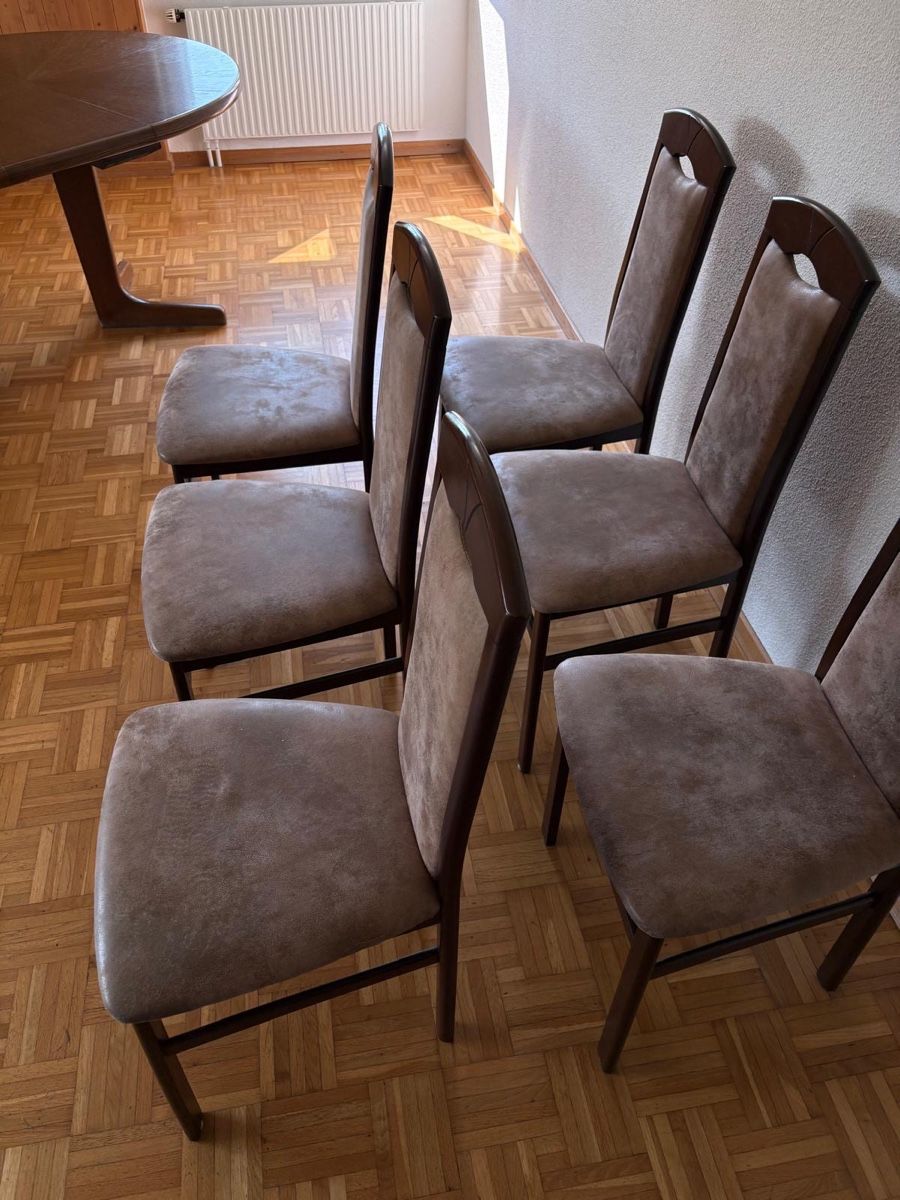Chaises: 6 Stühle – D'occasion à Schachen LU par fuschti 1