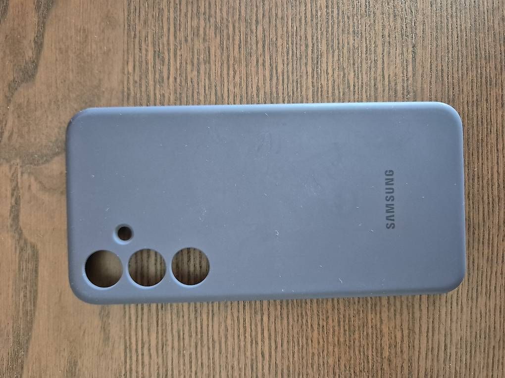 Cover & Protezioni schermo: Samsung S24+ Silicone Case  – Nuovo e nell'imballaggio originale da Aarau venduto da fab_l8cs