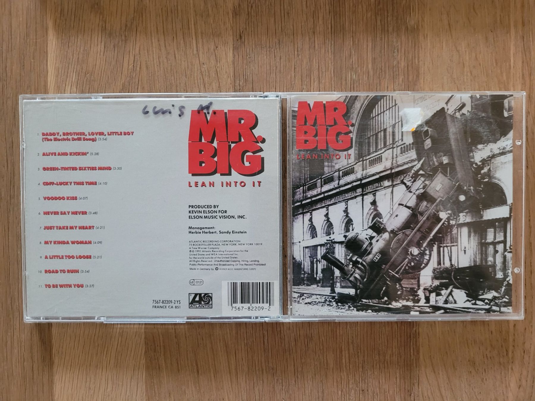 CD: CD Mr. Big - Lean Into It, 1991 – Usato da Nebikon venduto da Harley-Davidson01