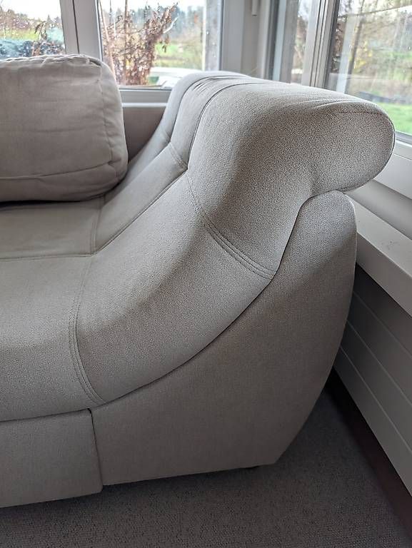 Sofas: Schönes Sofa mit Schlaffunktion – Gebraucht aus Ossingen von Miramiss83 4