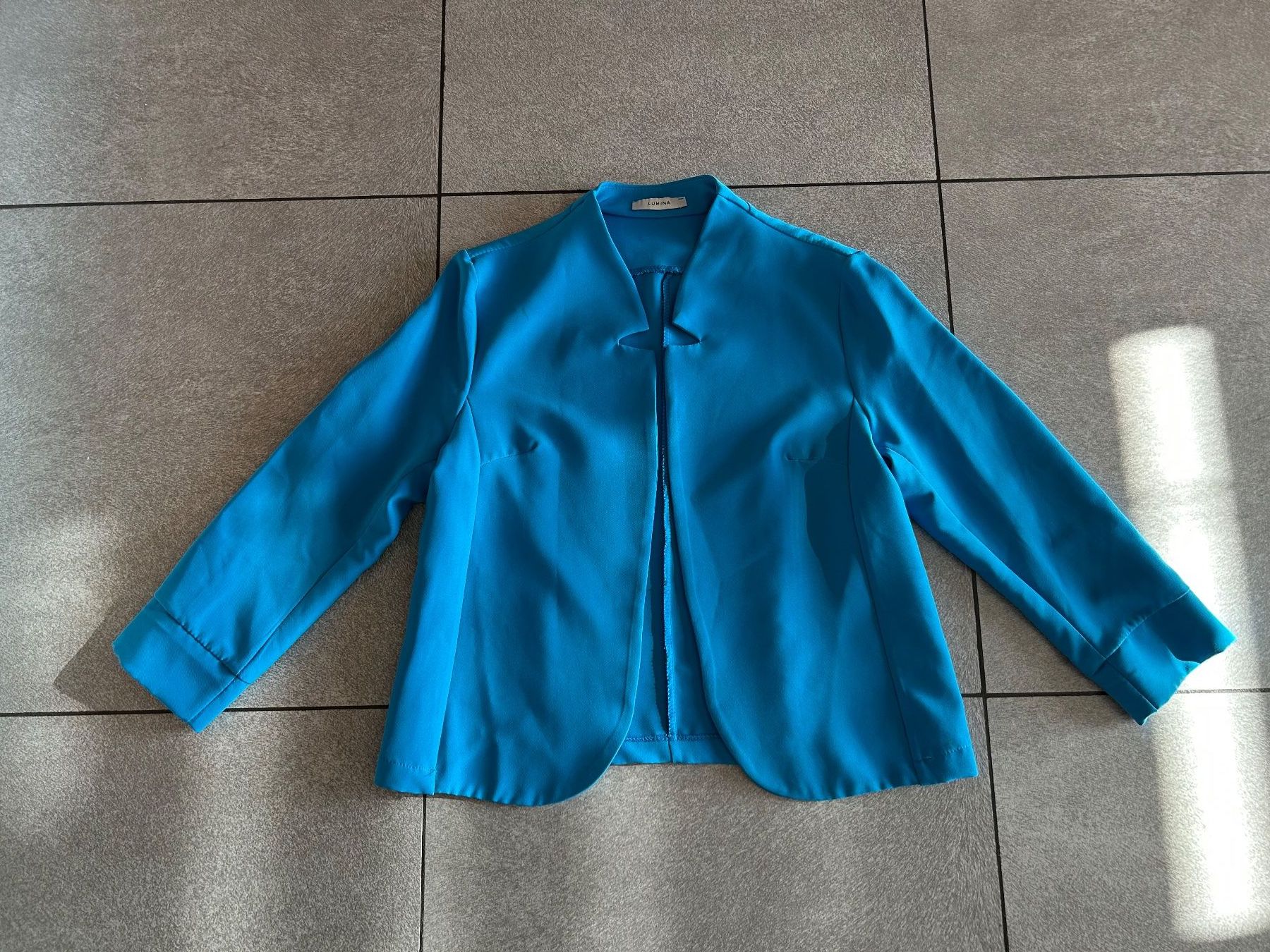Giacche: Veste élégant bleu turquoise gr. S – Nuovo (secondo la descrizione) da Arbedo venduto da nadia1973