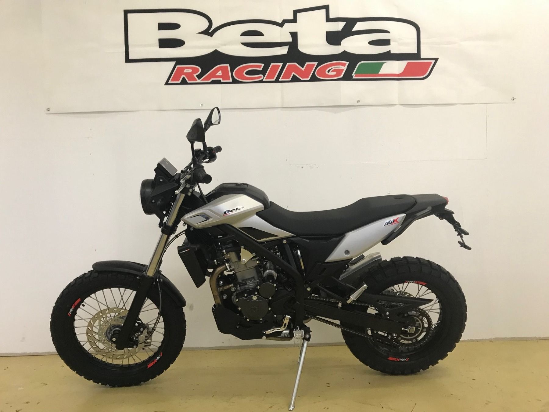 Beta Enduro: Beta Alp X 350 – Nuovo e nell'imballaggio originale da Hunzenschwil venduto da Gaggofisch