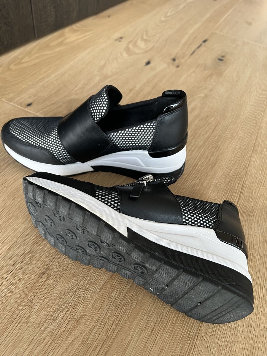 Chaussures femmes: Michael Kors schuhe – D'occasion à Herbligen par nic_q8yn 2