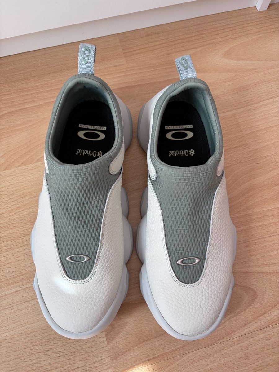 Oakley Scarpe da uomo: Oakley sneakers – Usato da Hünibach venduto da rut_hlg5 2