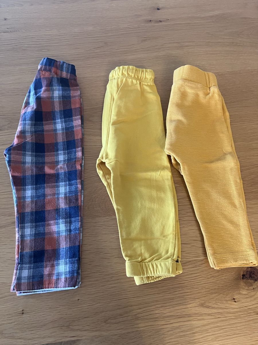 Lotti & Set di vestiti: Hosen – Usato da Langenthal venduto da Nu89 1