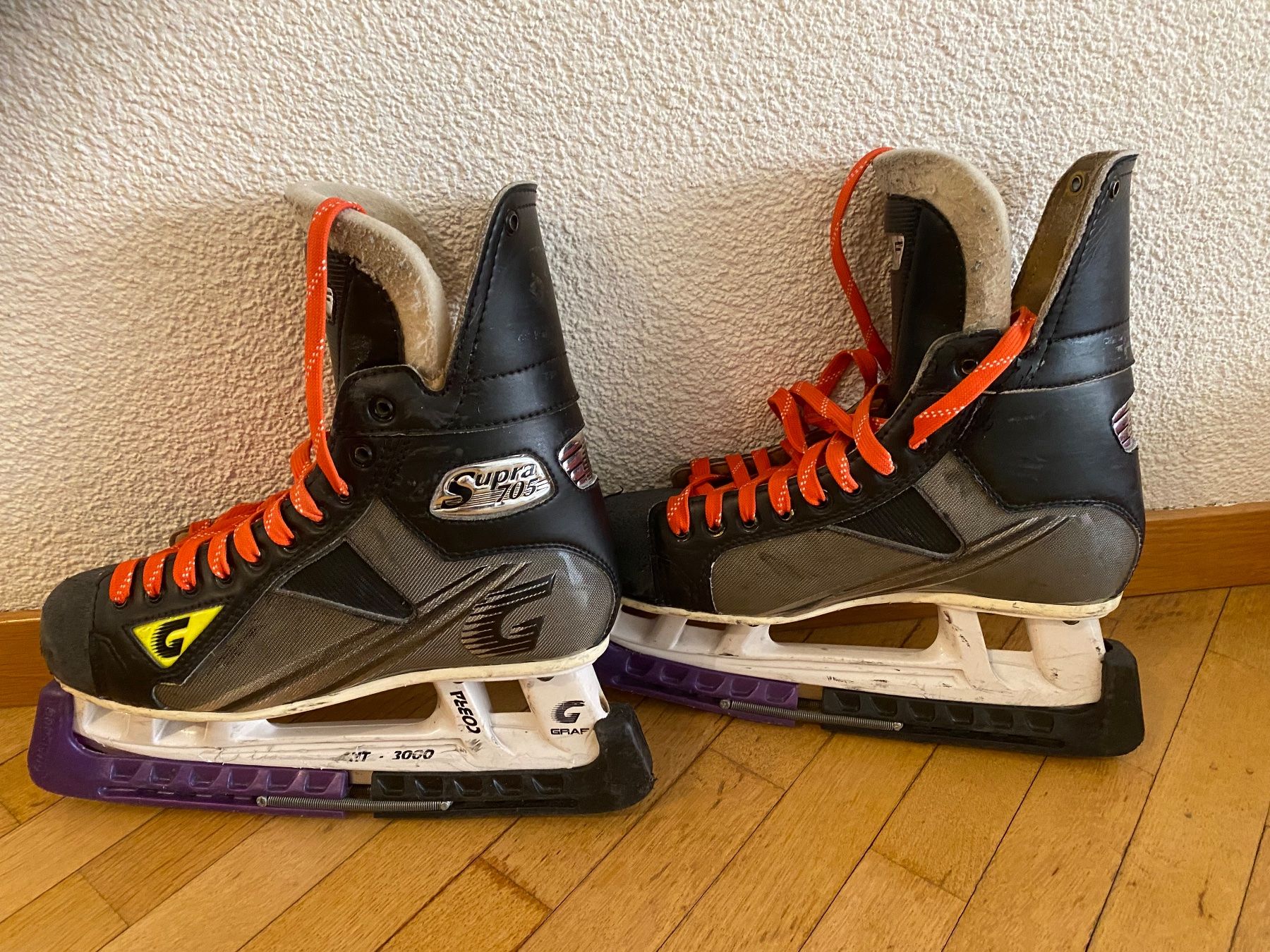 Graf Patins à glace: Eishockey Schlittschuhe – D'occasion à Bassersdorf par mar_2hqk