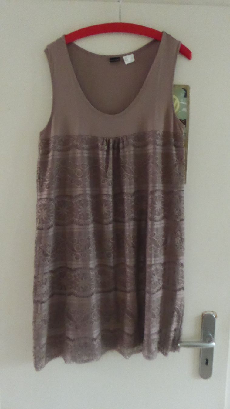 Kleider: Sommer Kleid Gr 40  Body  FLIRT – Gebraucht aus Sargans von Benziner 1