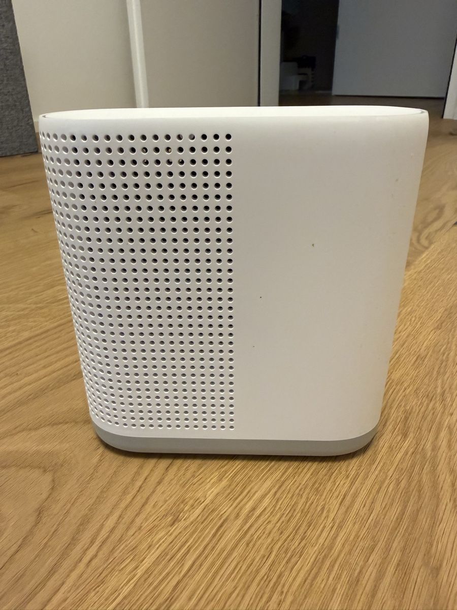 Swisscom WiFi: Swisscom WLAN-Box 3 mit Netzgerät – D'occasion à Opfikon par BananaGio01 1