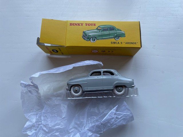 Dinky Toys Modellini d'auto: SImca 9 aronde Dinky Toys Atlas – Nuovo e nell'imballaggio originale da Ursy venduto da DK8 2