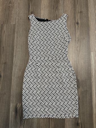 Kleid Zebra schwarz weiss gemustert Gr. XS
