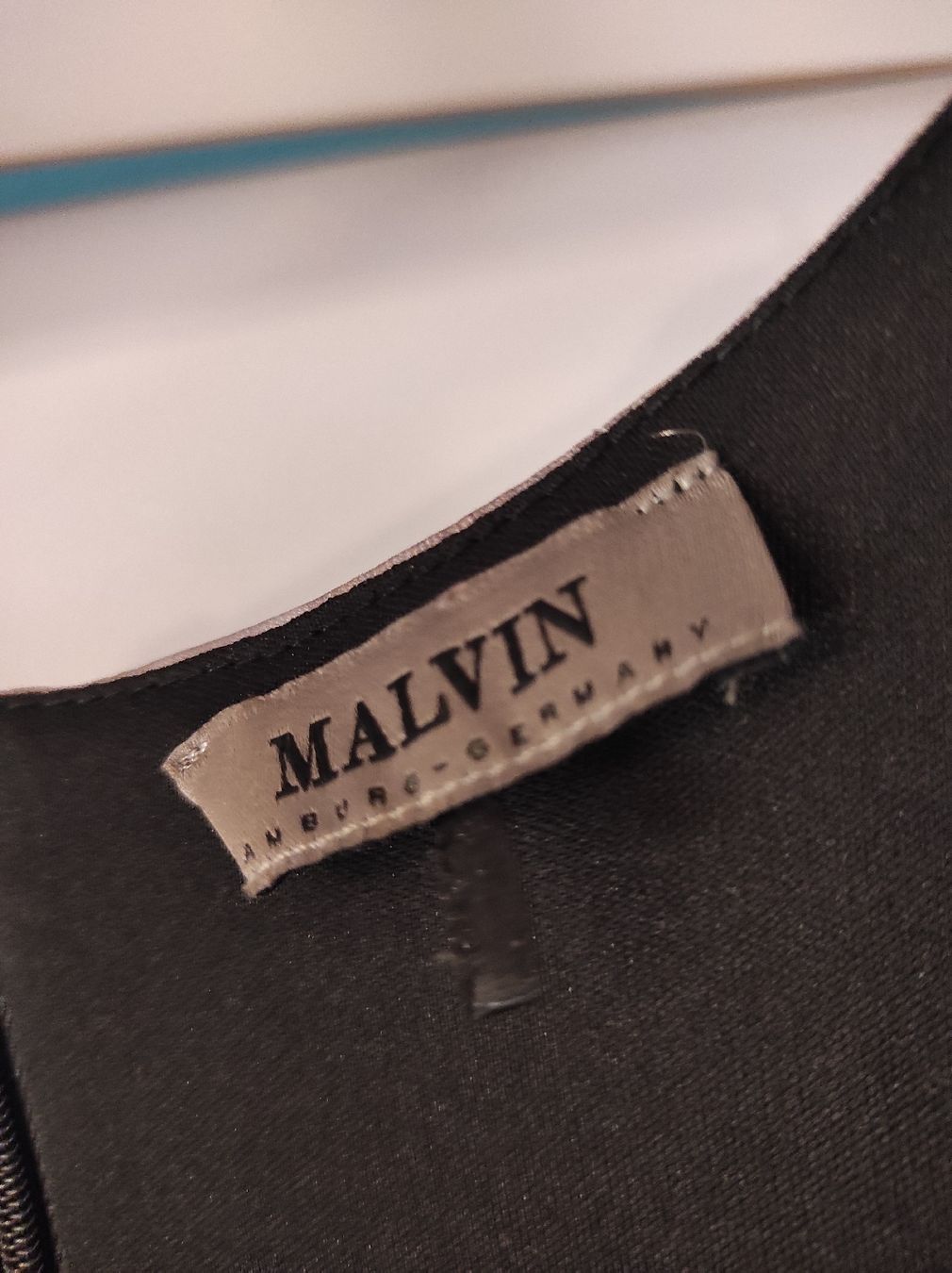 Vestiti: Kleid von Malvin ca Gr. 38 – Usato da Glattfelden venduto da SilverSnow 3