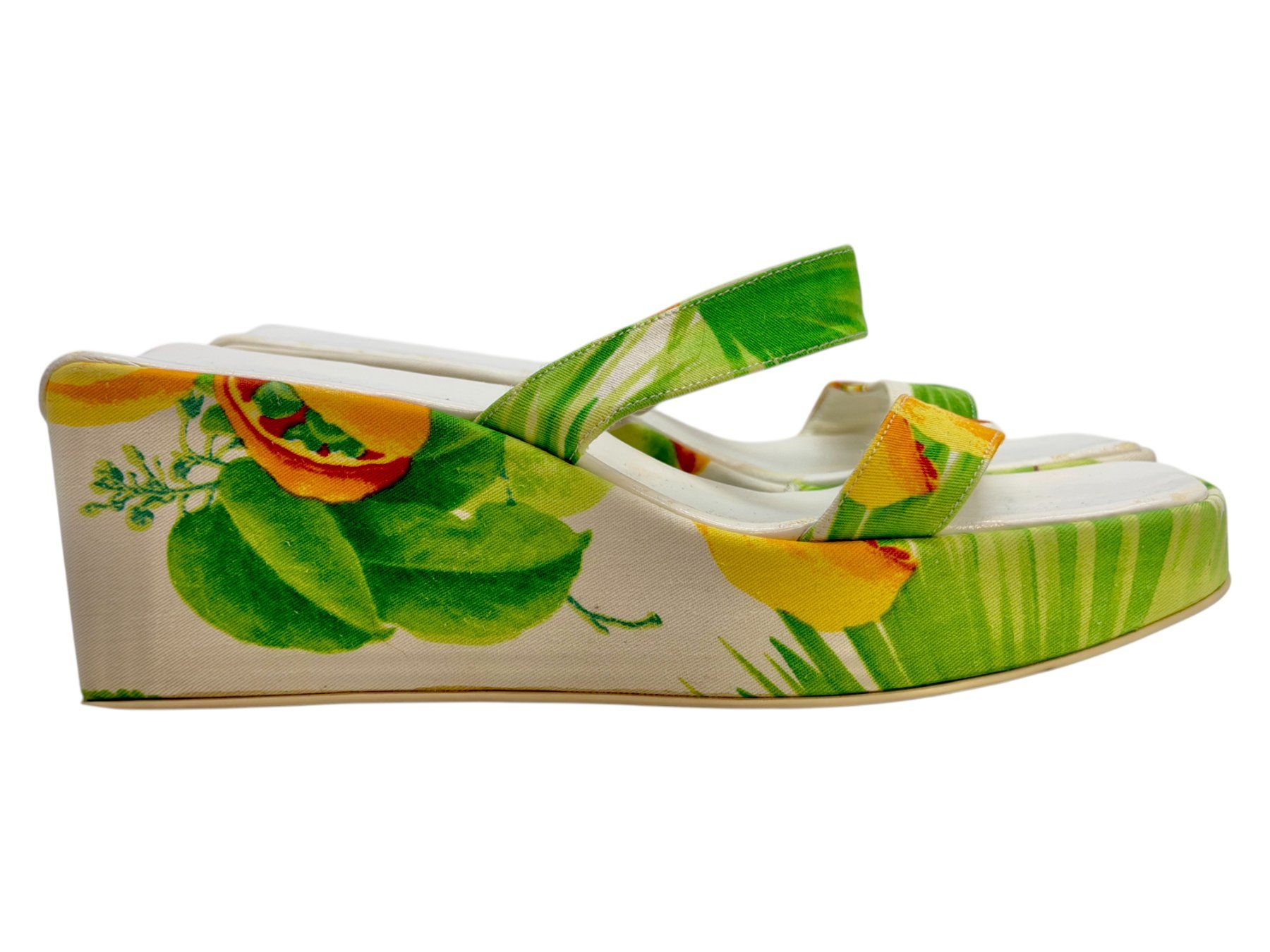Escada Scarpe da donna: Sandales compensées de plage ESCADA. Pointure 36.5 – Usato da Cossonay-Ville venduto da PatineDuTemps 6