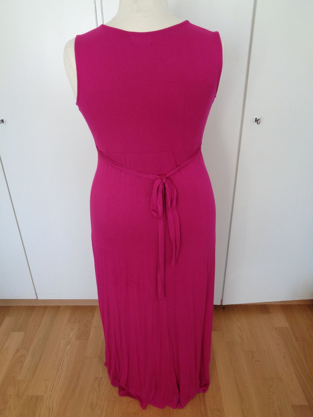 C&A Kleider: Robe langue de plage fuchsia T. 44 – Neu (gemäss Beschreibung) aus Marin-Epagnier von Madja 2