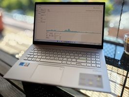 Asus K513E | OLED | i7 | 16GB RAM | 1TB SSD | Akku NEU!