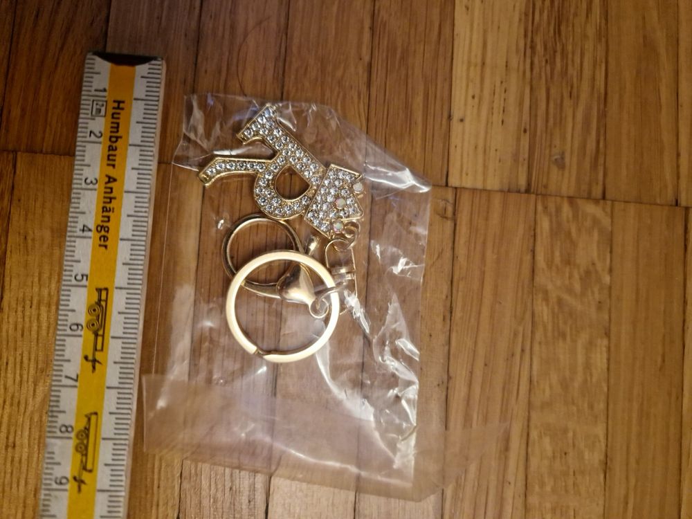 Stylischer Schlüsselanhänger Mit Buchstabe R – Massives Metall, Frei Drehbar Mit Holzpräsentationsspinner