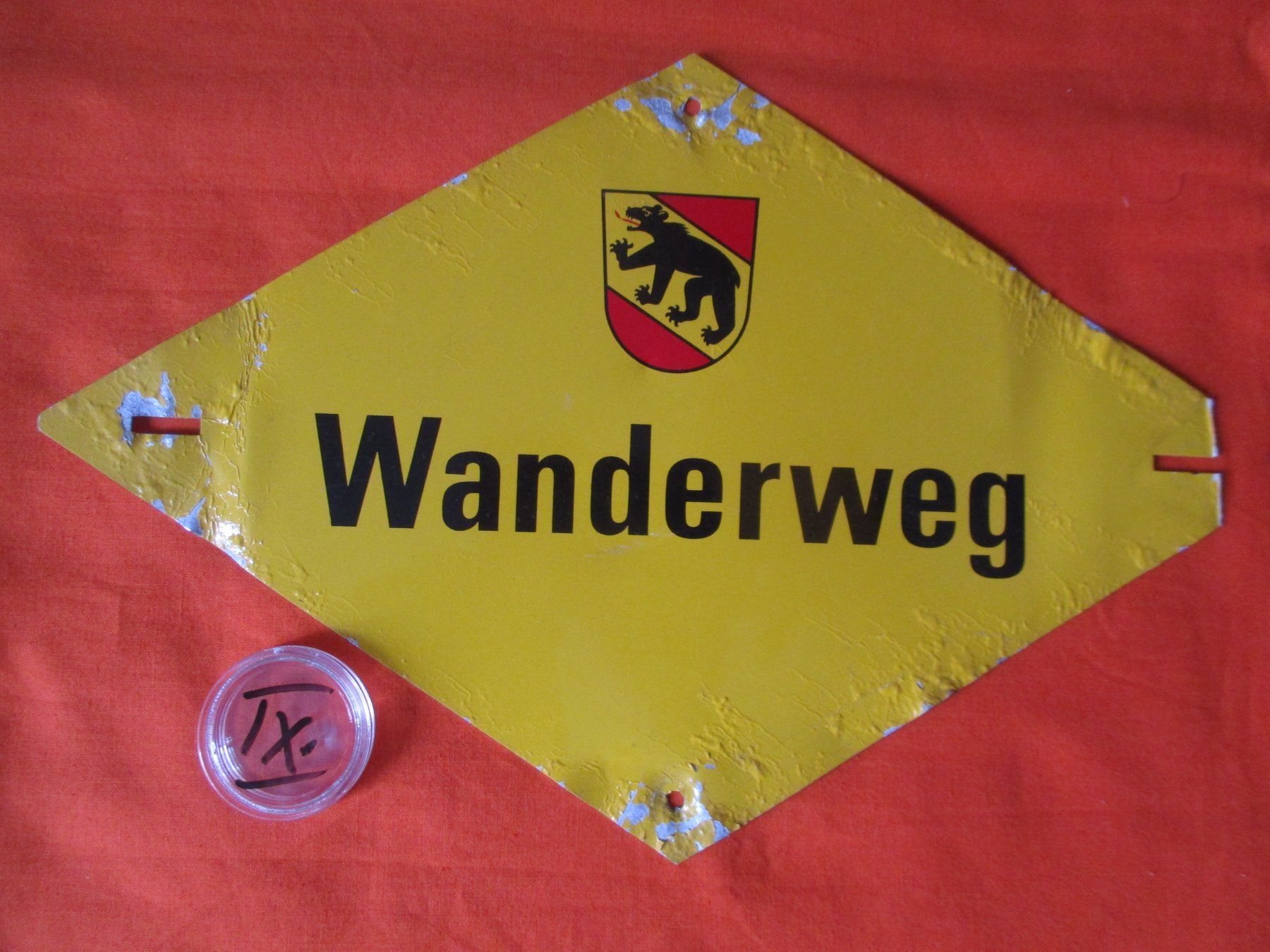 Insegne: Schild Wanderweg Bern – Usato da Birsfelden venduto da alles-muss-raus