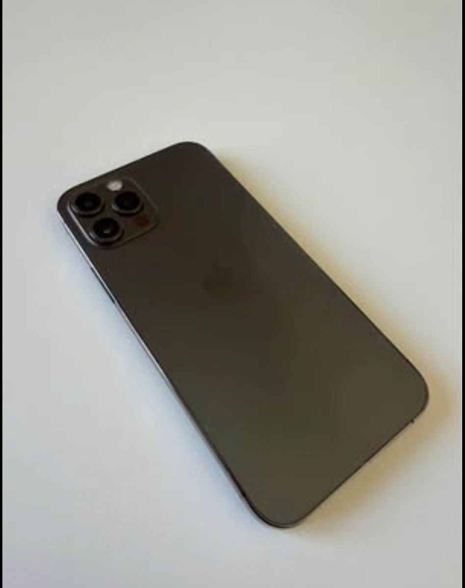 Apple Handys / Smartphones: iPhone 12 Pro – Gebraucht aus St. Gallen von Dina_P 2