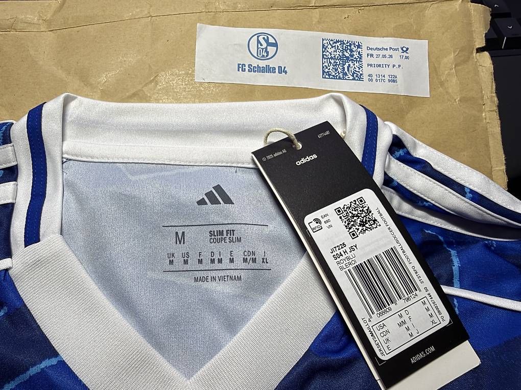 Adidas Canottiere & Pantaloni: Schalke 04 Trikot signiert – Nuovo (secondo la descrizione) da Amriswil venduto da Sheldon 1