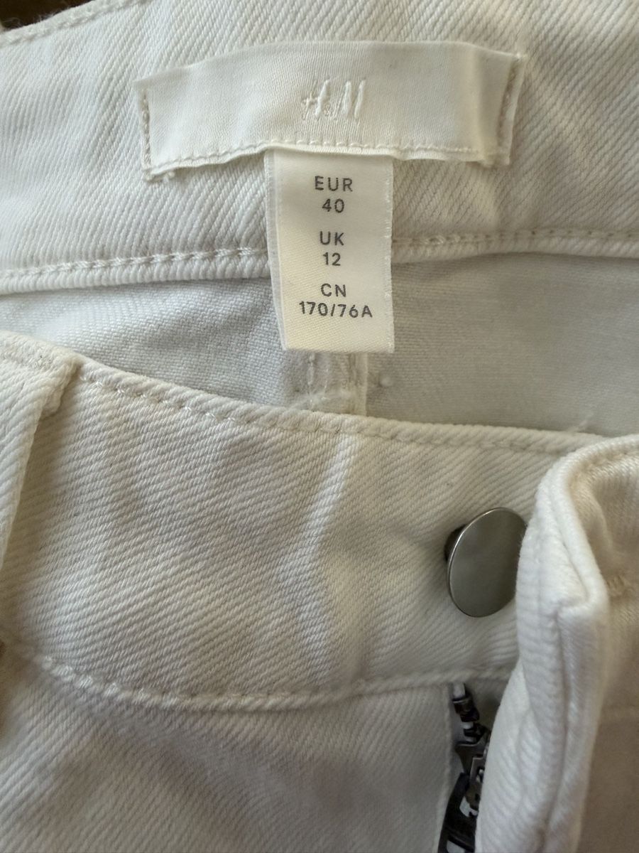 Jeans: H&M Weisse Jeans, Gr. 40, – Usato da Elsau venduto da isidobrany09 2