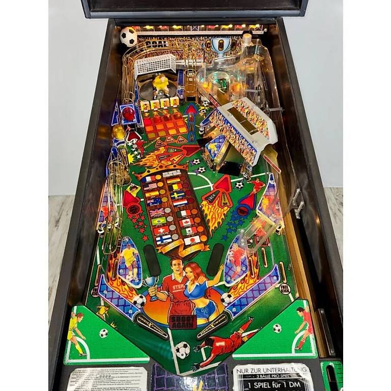 Stern Pinball Flipper: Flipperkasten Stern Striker Xtreme – Usato da Liestal venduto da Tomsurf 1