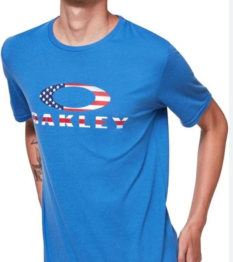 Oakley T-Shirts: OAKLEY T SHIRT / L – Neu (gemäss Beschreibung) aus kloten von Dralion73