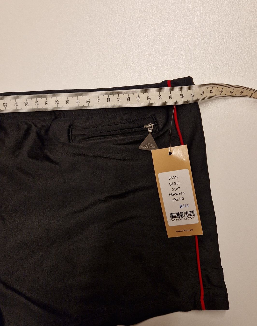 Lahco Costumi da bagno: Badehose Herren XXL Lahco Basic Black Red / Rabatt 50% - 70% – Nuovo e nell'imballaggio originale da Braunau venduto da Brand-Store 5