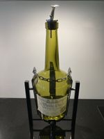 Flaschenhalter mit oder ohne Flasche